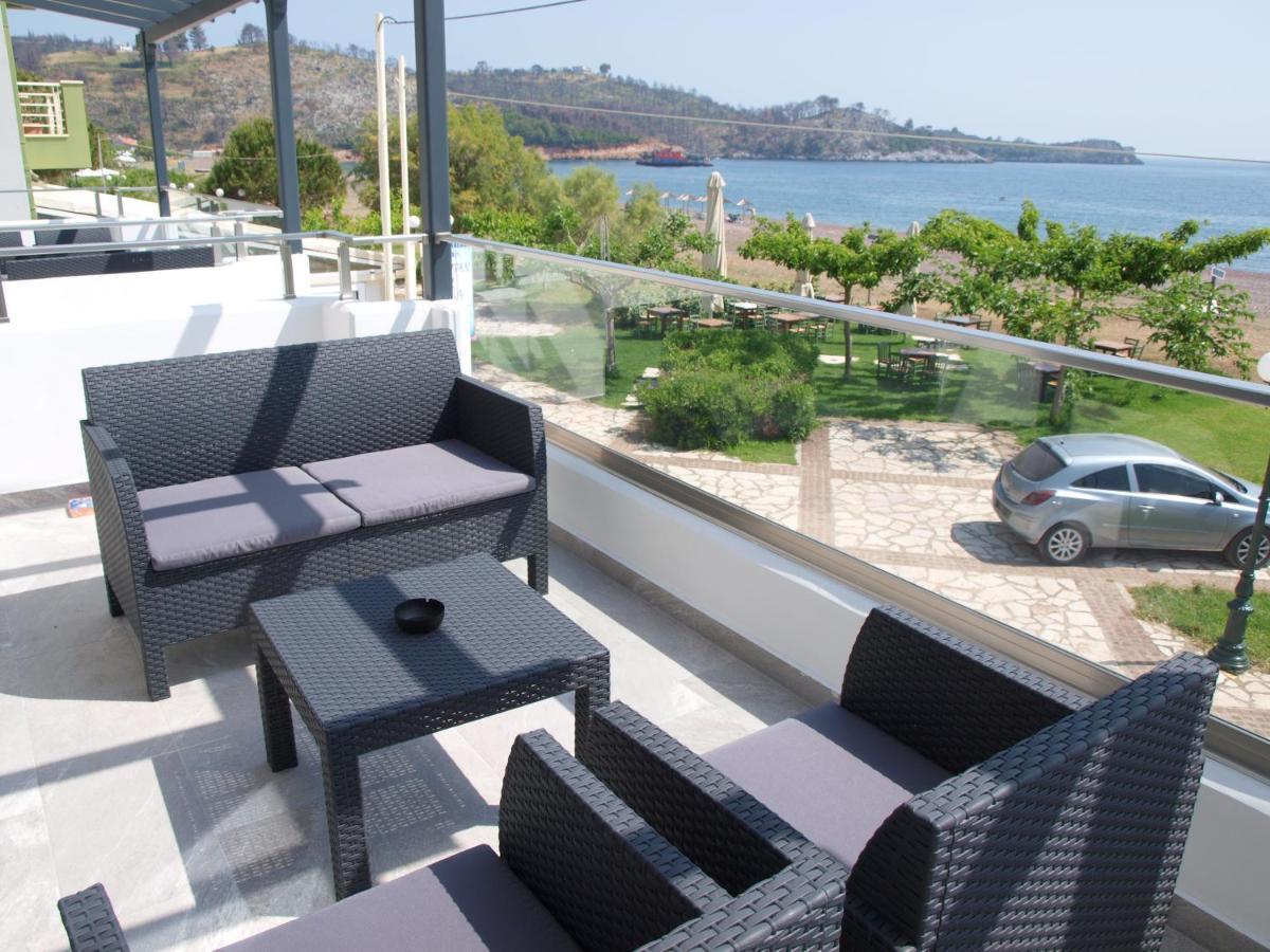 Attic Apartments Agia Anna  Eksteriør billede